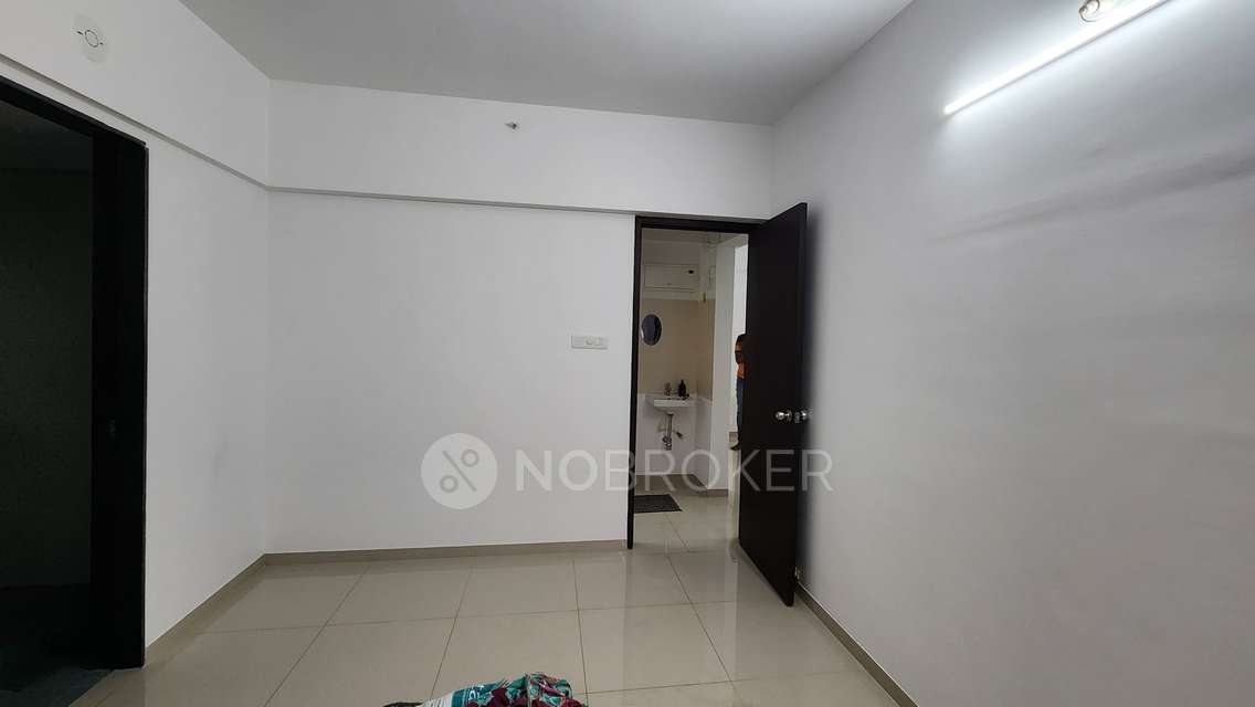 2 BHK Flat In Shapoorji Pallonji  For Sale  In Hinjewadi