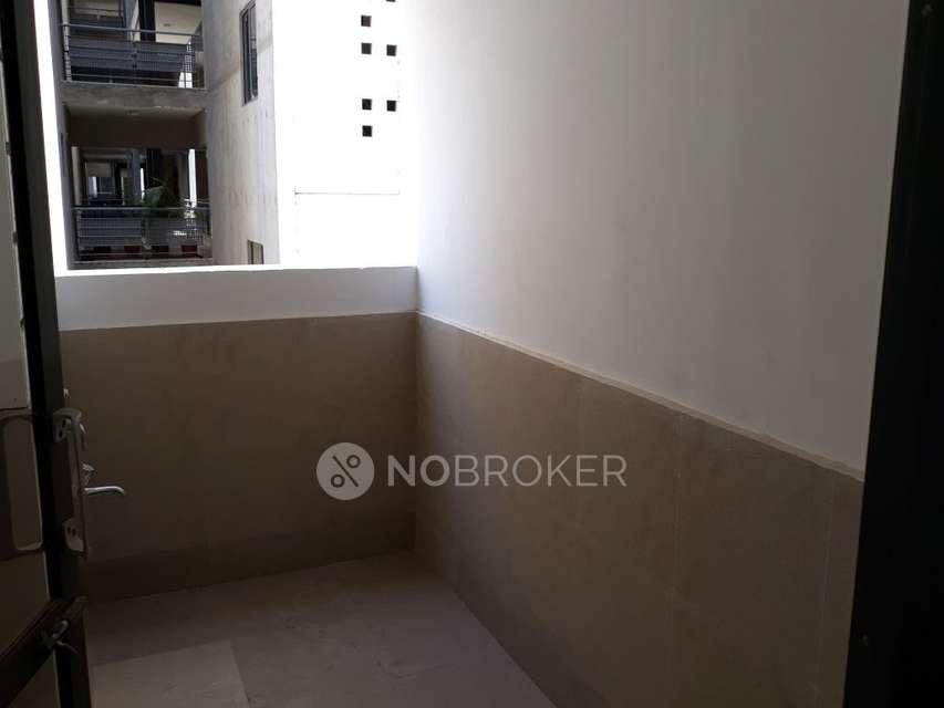 2 BHK Flat In Rohan Abhilasha For Sale  In Wagholi