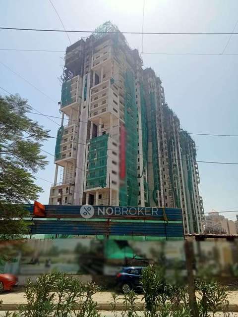 2 BHK Flat In Mahagun Montage, Crossing Republik For Sale  In Crossing Republik