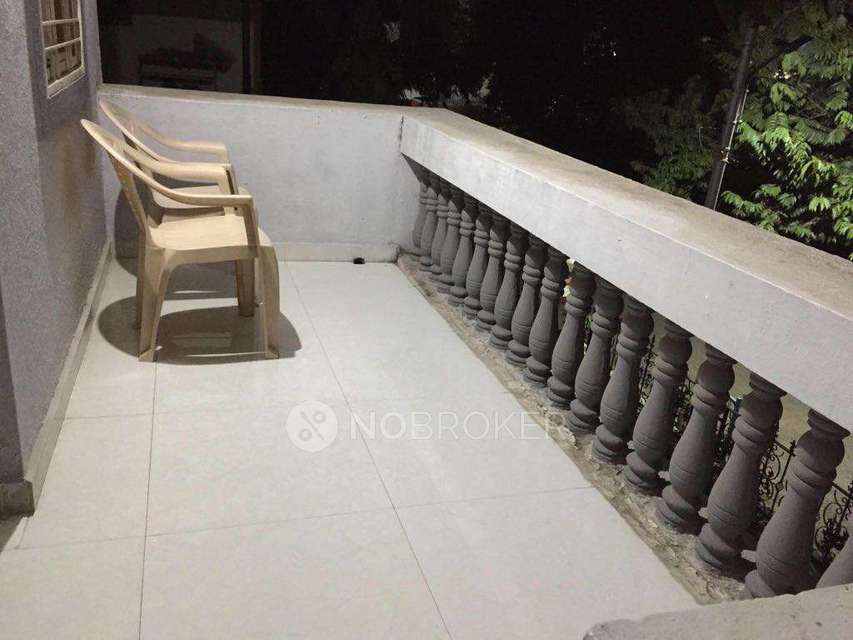 PG for Girls in Kalas