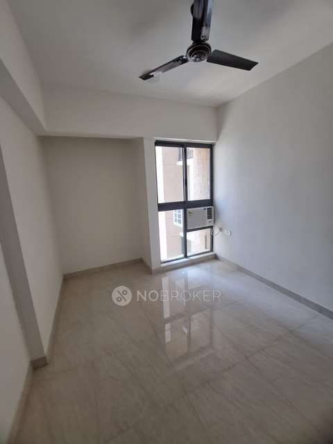 2 BHK Flat In Lodha Crown Majiwada - Rental For Sale  In Majiwada