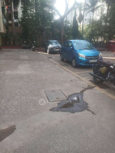 2 BHK Flat In Alica Nagar Chs, Kandivali East For Sale  In Kandivali East