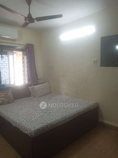 2 BHK Flat In Alica Nagar Chs, Kandivali East For Sale  In Kandivali East