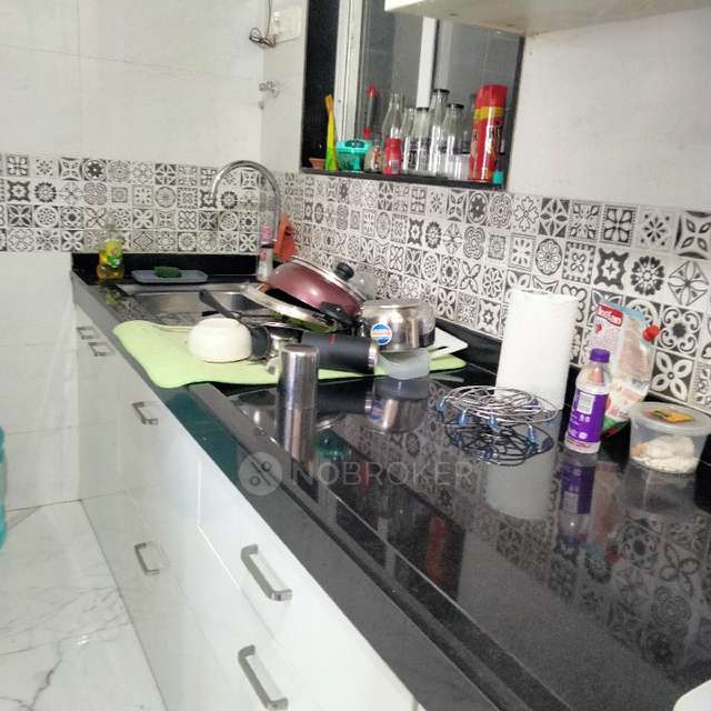 1 BHK Flat In The Baya Victoria For Sale  In Byculla