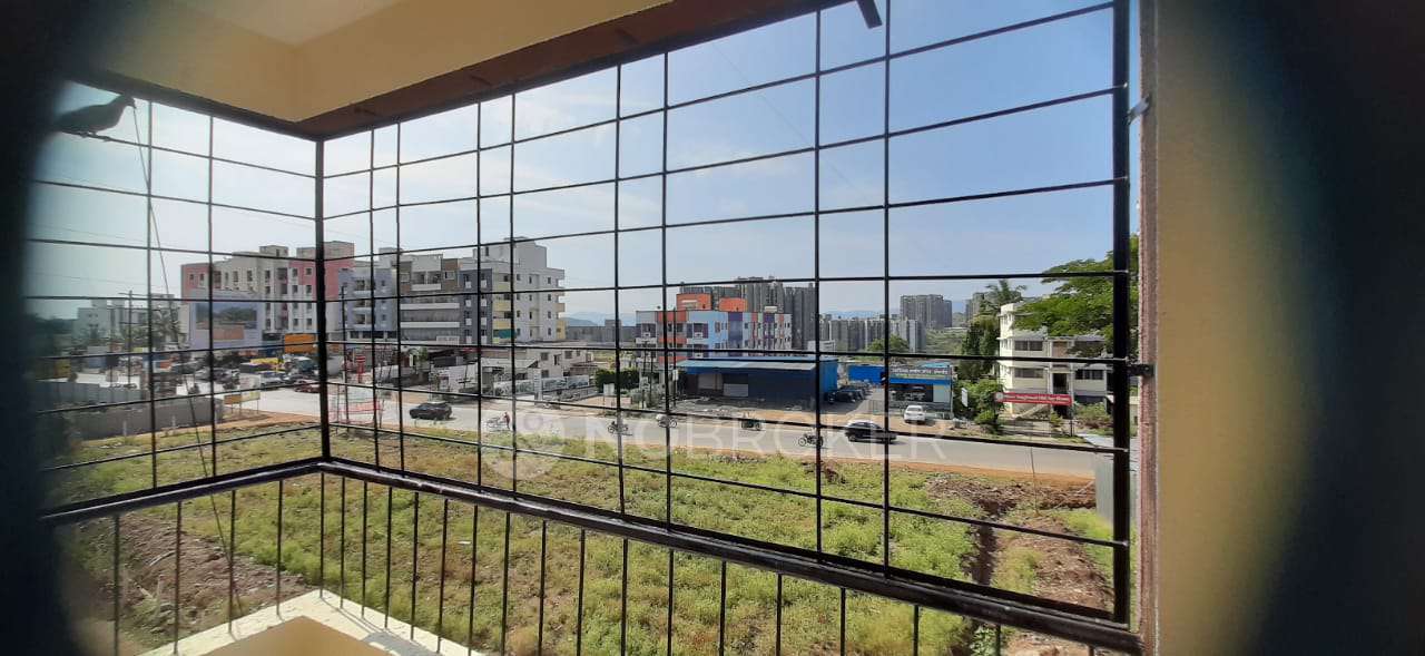 1 BHK Flat In Sarthak Bhukum For Sale  In Bhukum