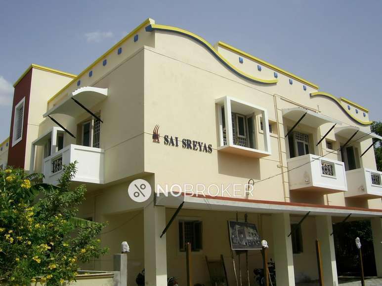 2 BHK Flat In Sri Sreyas Flats For Sale  In Santhosapuram