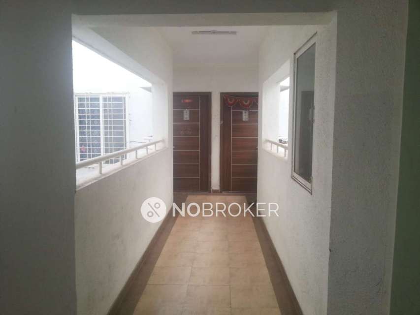 1 BHK Flat In Green Hive For Sale  In Fursungi