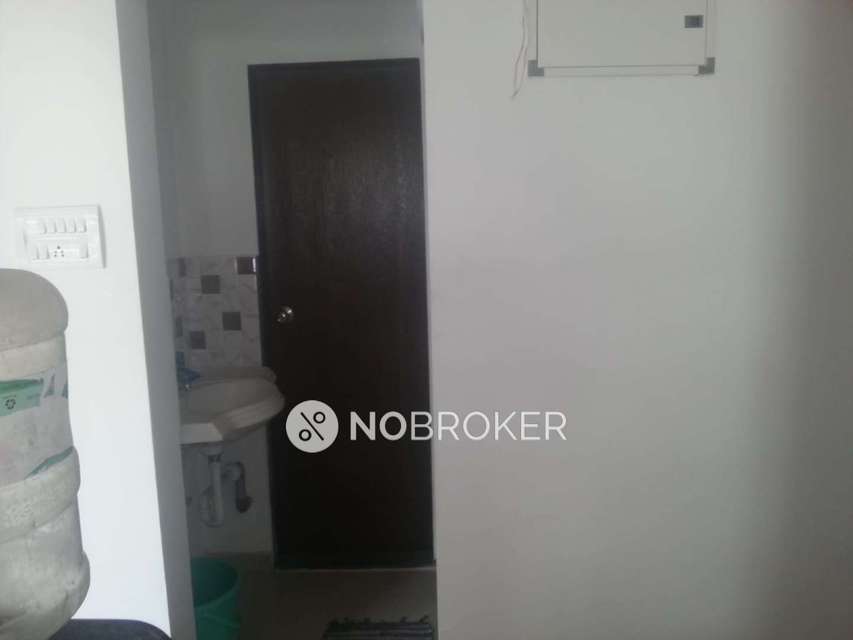 1 BHK Flat In Green Hive For Sale  In Fursungi