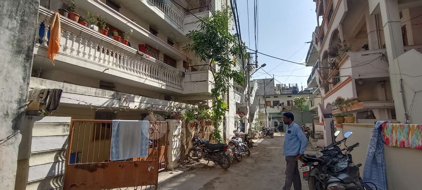 4+ BHK House For Sale  In Langar Houz