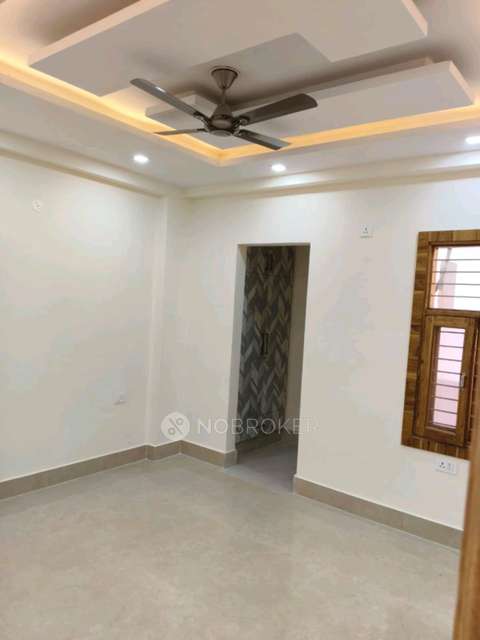 4 BHK Flat In Sb For Sale  In Sector 31