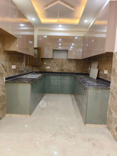 4 BHK Flat In Sb For Sale  In Sector 31