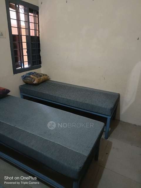 PG for Girls in Wilson Garden