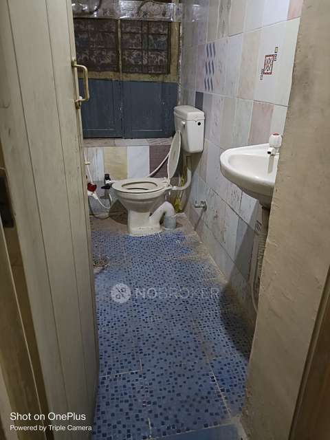 PG for Girls in Wilson Garden