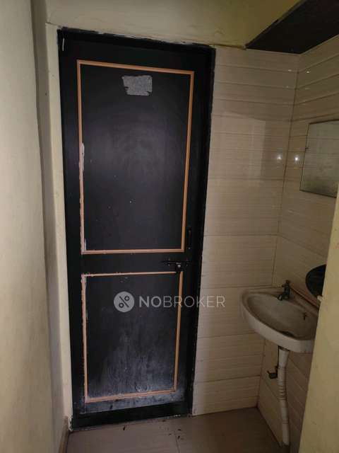 1 RK House for Rent  In J229+229, Krushna Kunj Society Rd, Lonikand, Maharashtra 412216, India