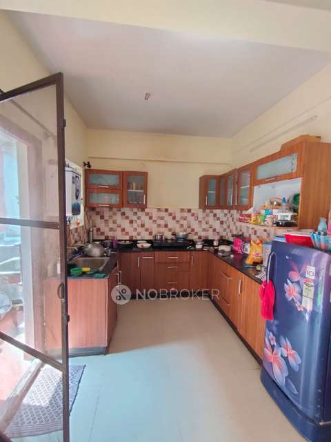 2 BHK Flat In Pavani Sreshta Apartment For Sale  In Munnekollal