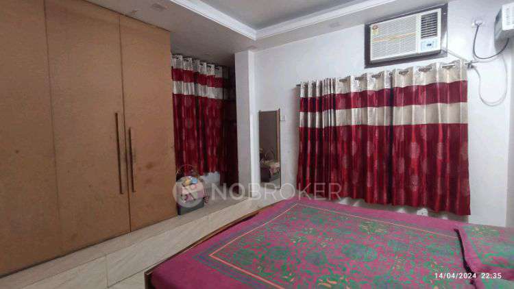 PG for Girls in Rohini