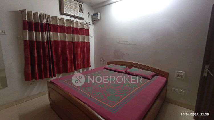 PG for Girls in Rohini