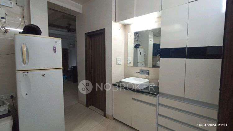 PG for Girls in Rohini