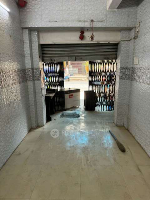 Shop in Dahisar East, Mumbai for Rent 