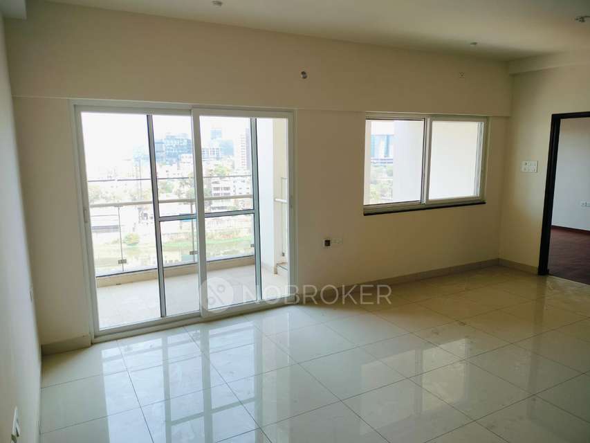 2 BHK Flat In Purva Silversands Emerald Bay, Mundhwa for Rent  In Mundhwa