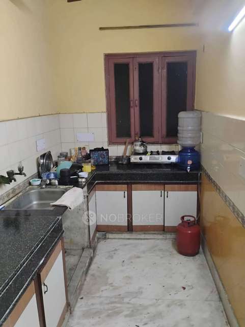 1 RK Flat for Rent  In Sector 30