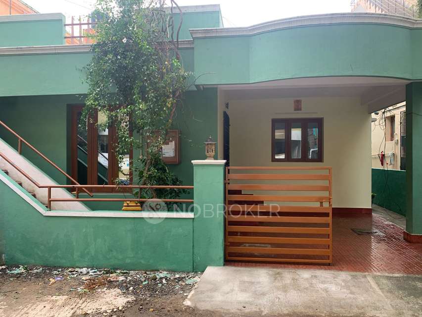 2 BHK House for Rent  In X4mm Jj9, Annai Indira Gandhi St, Balaji Nagar Extension, Nehru Nagar, Anakaputhur, Chennai, Tamil Nadu 600070, India