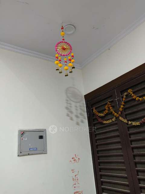 2 BHK Flat In Signature Apartment For Sale  In Uttam Nagar,