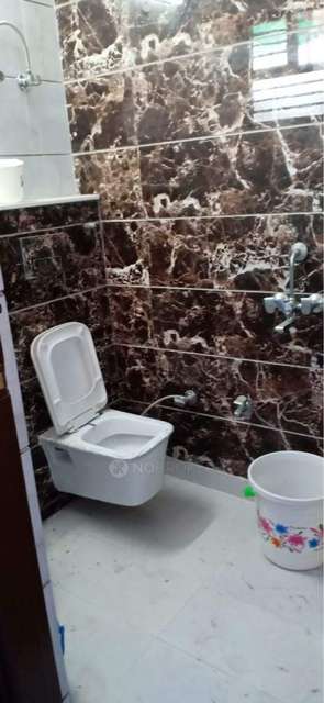 2 BHK Flat In Signature Apartment For Sale  In Uttam Nagar,