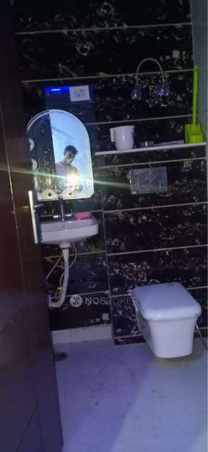 2 BHK Flat In Signature Apartment For Sale  In Uttam Nagar,