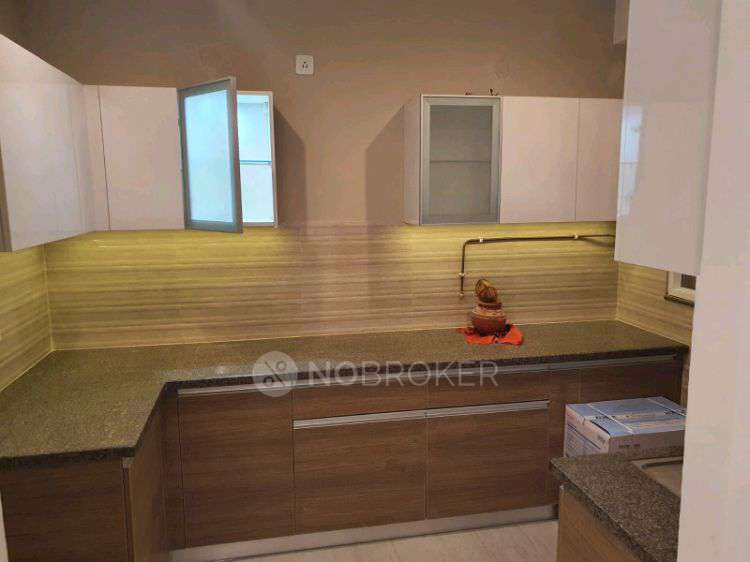 3 BHK Flat In Cleo County For Sale  In Sector 121