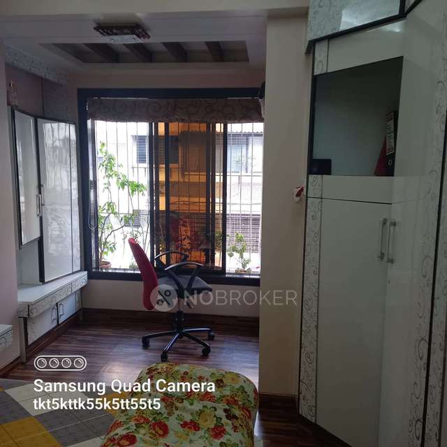 2 BHK Flat In Vijay Vihal Chs For Sale  In Chembur