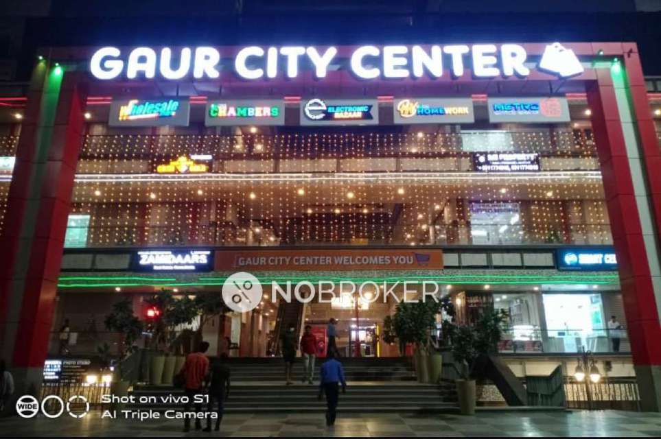 Showroom in Sector 4, Noida for Rent 