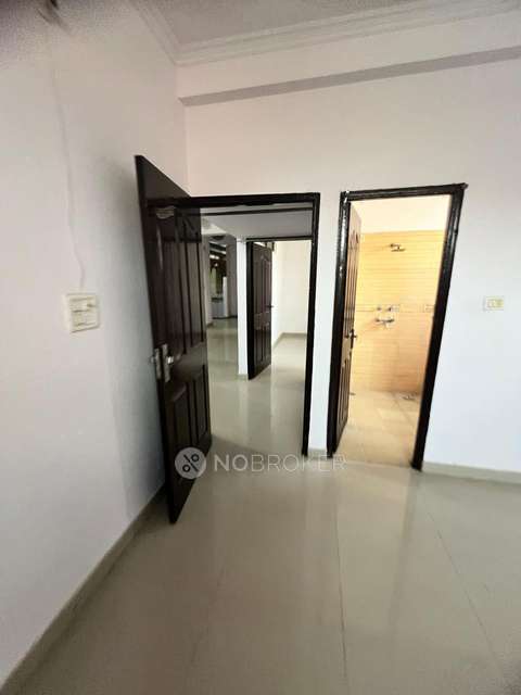 3 BHK Flat In Sunrise Appartment For Sale  In Palam