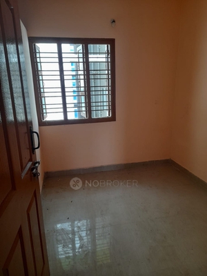 1 BHK Flat In Standalone Building  for Rent  In Mahadevapura