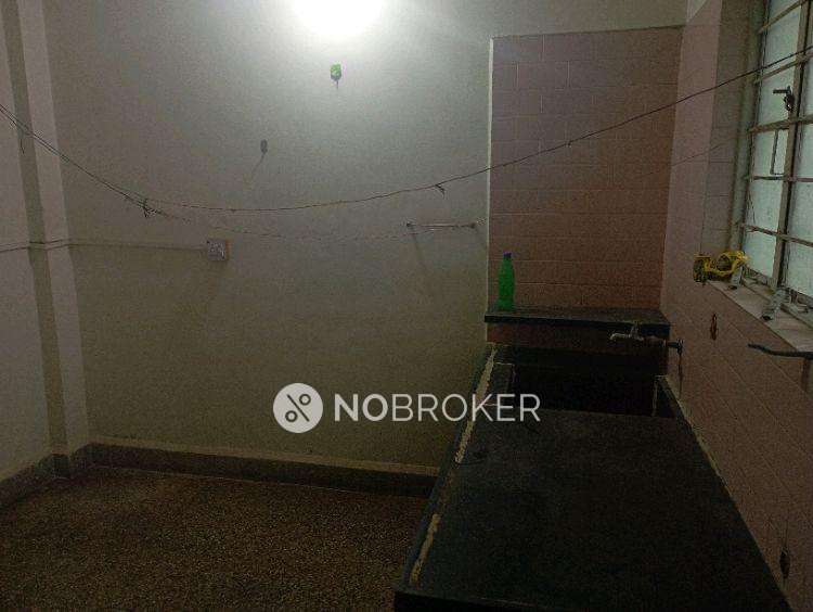 1 BHK Flat In Vasundhara Society, Bharti Vidyapeeth for Rent  In Dhankawadi