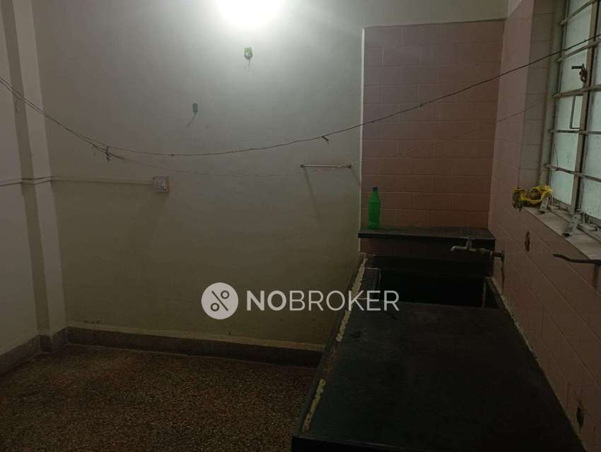 1 BHK Flat In Vasundhara Society, Bharti Vidyapeeth for Rent  In Dhankawadi