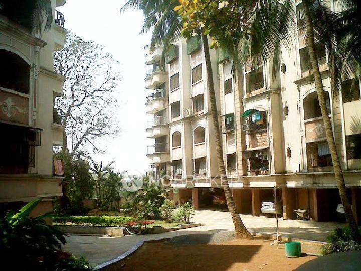4 BHK Flat In Landscape Chs For Sale  In Andheri East