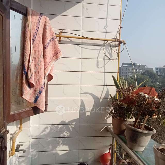 2 BHK Flat In Standalone Bhuidling  For Sale  In Rohini