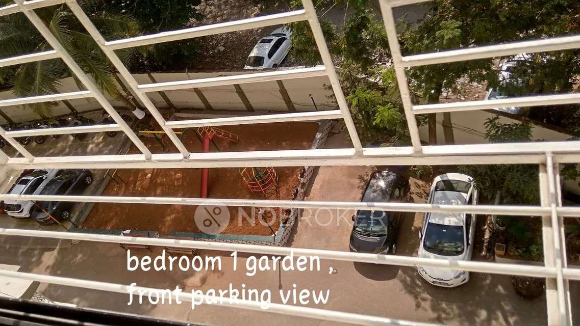 3 BHK Flat In Jinal Chs For Sale  In Kandivali East