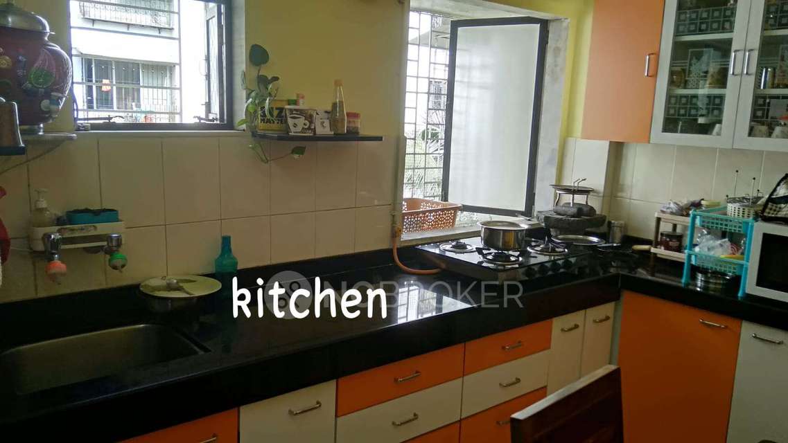 3 BHK Flat In Jinal Chs For Sale  In Kandivali East