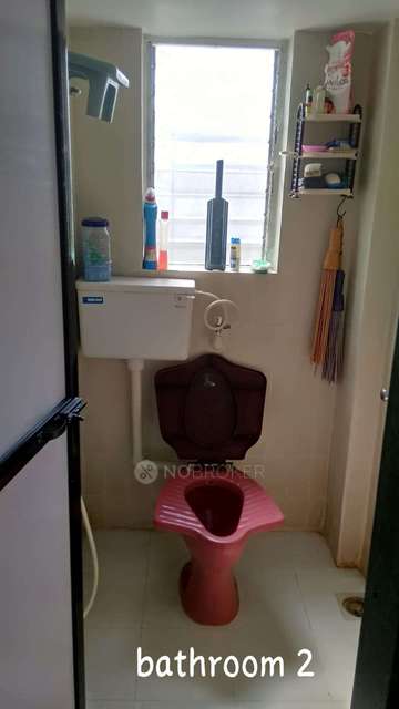 3 BHK Flat In Jinal Chs For Sale  In Kandivali East