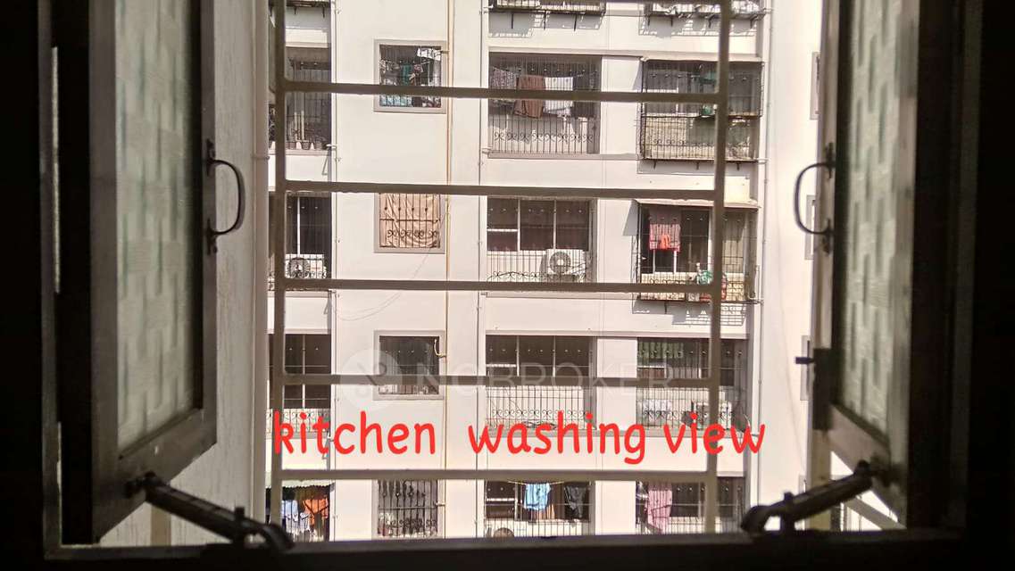 3 BHK Flat In Jinal Chs For Sale  In Kandivali East