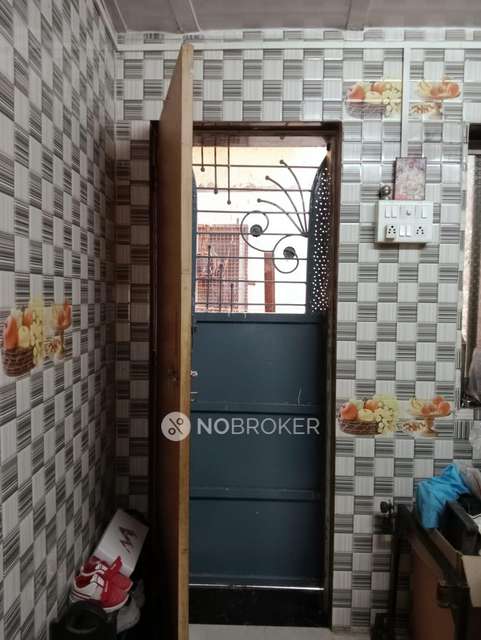 1 RK House For Sale  In Malad West
