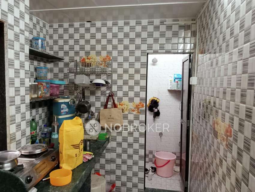 1 RK House For Sale  In Malad West