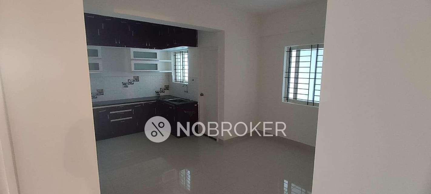 2 BHK Flat In Celebrity Pearl For Sale  In Electronics City 