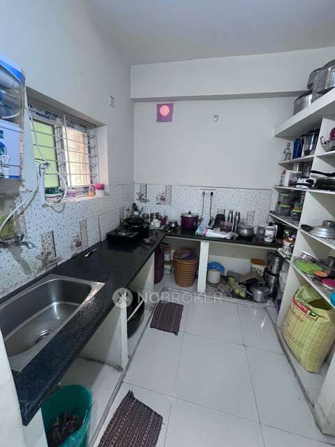 2 BHK Flat In Akruthi Venkatadri Towers For Sale  In Nizampet