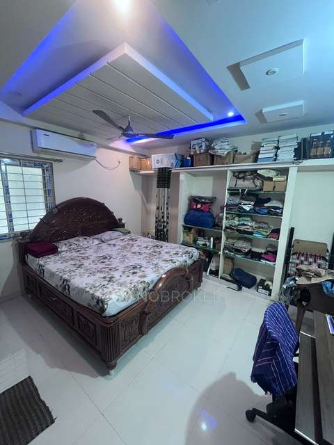 2 BHK Flat In Akruthi Venkatadri Towers For Sale  In Nizampet