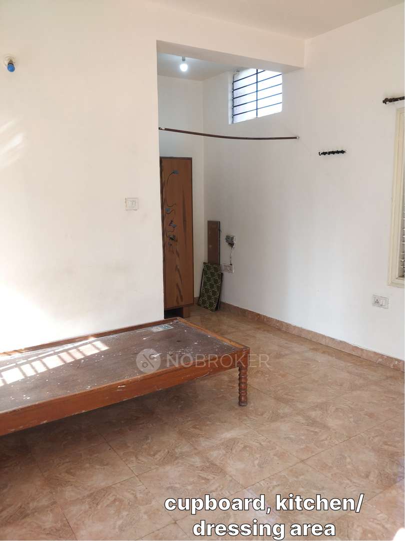 1 RK House for Rent  In Isro Layout Bustop