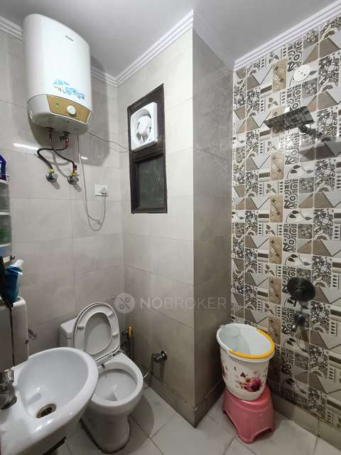 3 BHK Flat In Balaji Apartment  For Sale  In Palam