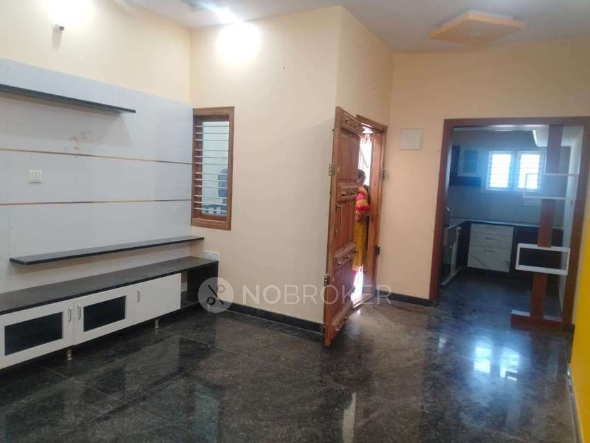 2 BHK House for Rent  In Vaddarapalya, 